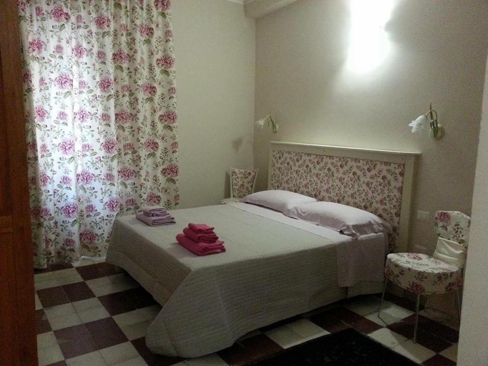 Sassari-In Hotel Екстериор снимка